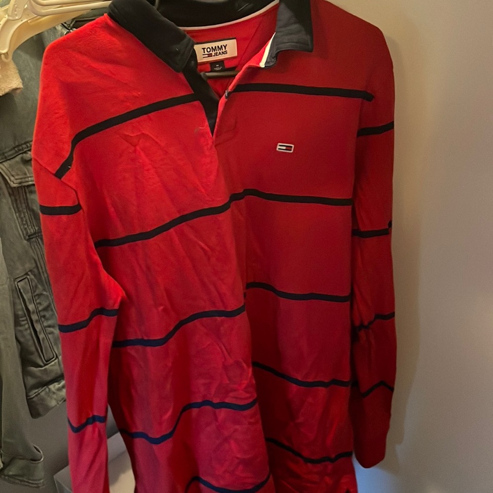 Tommy hilfigure button up